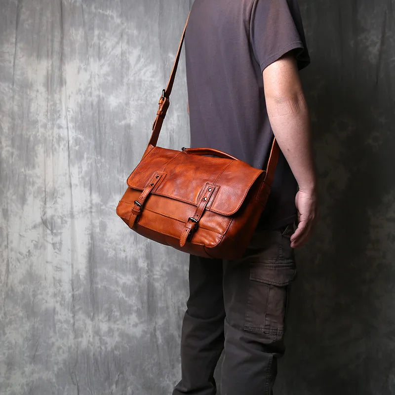 Teton™ Vintage Handheld Briefcase