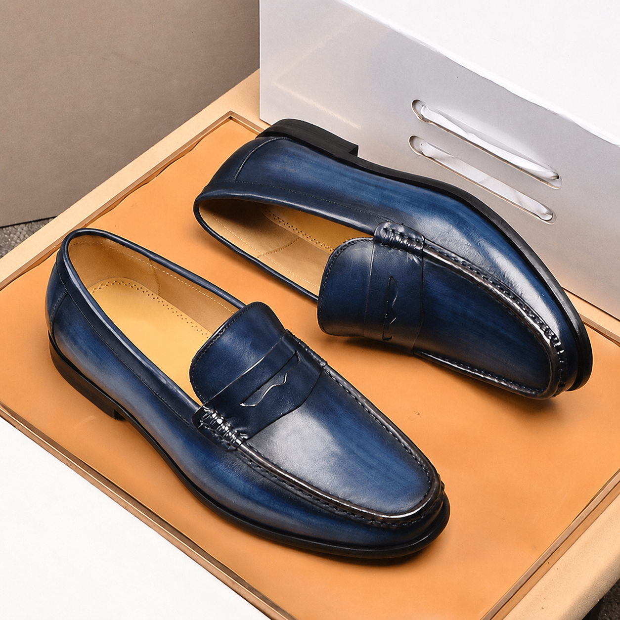 Dominion Cowhide Loafers