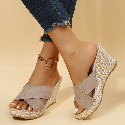 Cavaria Wedge Sandals
