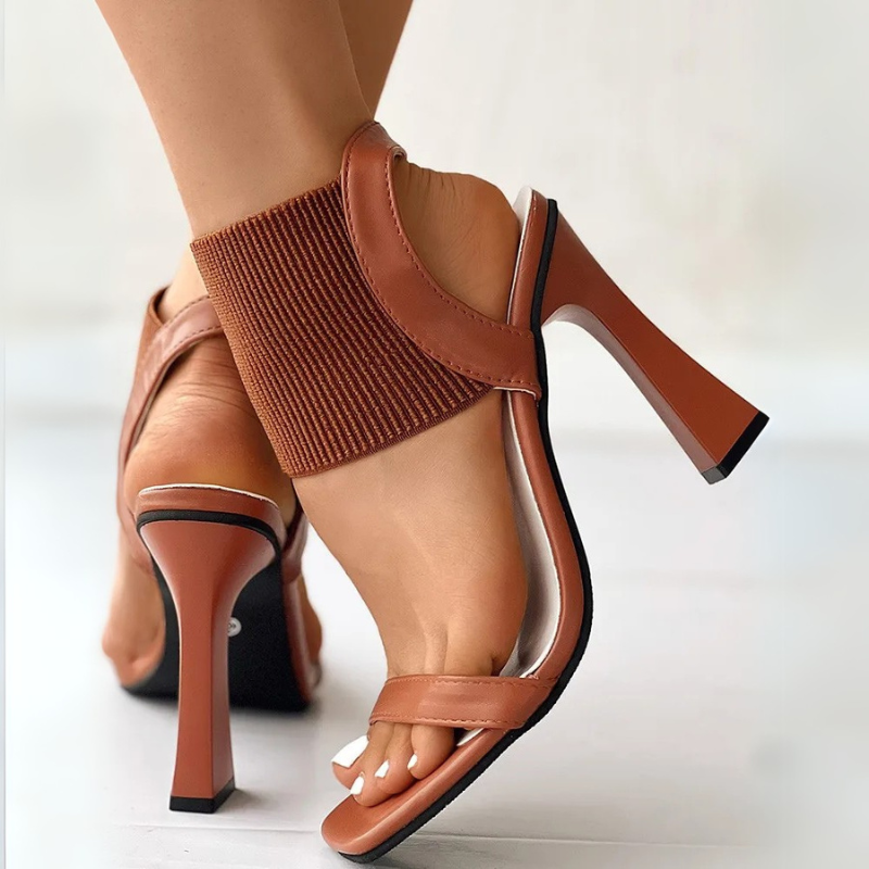 VELARE HEELS