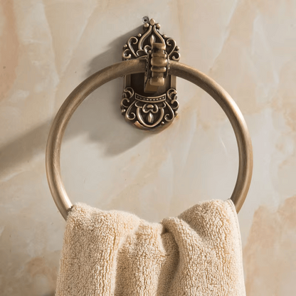 REGAL BRASS TOWEL RING